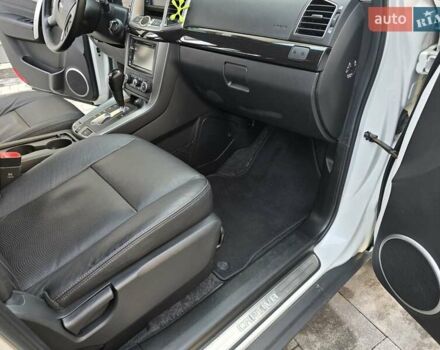 Белый Шевроле Каптива, объемом двигателя 2.2 л и пробегом 205 тыс. км за 11900 $, фото 34 на Automoto.ua