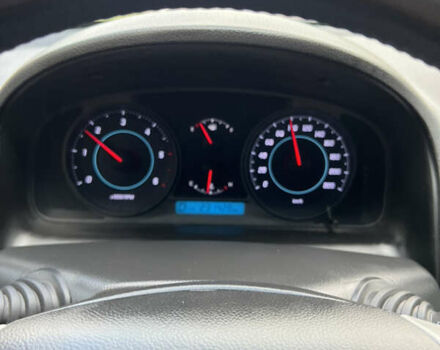Білий Шевроле Каптіва, об'ємом двигуна 2.2 л та пробігом 232 тис. км за 10300 $, фото 105 на Automoto.ua