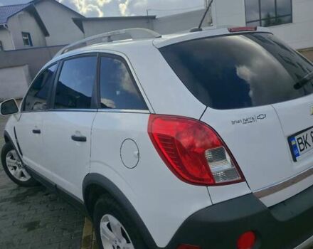 Шевроле Каптива 2013 в Ровно на Automoto.ua Белый Шевроле Каптива, объемом двигателя 2.38 л и пробегом 124 тыс. км за 8800 $, фото 6 на Automoto.ua