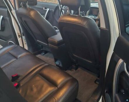 Белый Шевроле Каптива, объемом двигателя 1.99 л и пробегом 240 тыс. км за 11700 $, фото 7 на Automoto.ua