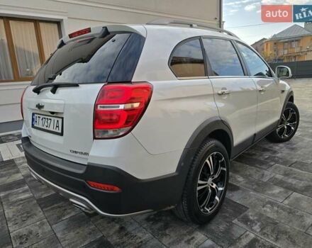 Белый Шевроле Каптива, объемом двигателя 2.2 л и пробегом 205 тыс. км за 11900 $, фото 77 на Automoto.ua