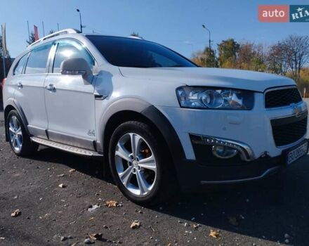 Белый Шевроле Каптива, объемом двигателя 2.23 л и пробегом 244 тыс. км за 13200 $, фото 16 на Automoto.ua