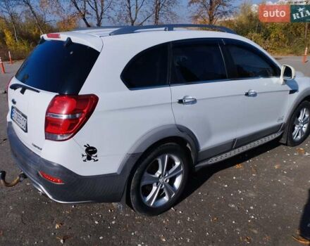 Белый Шевроле Каптива, объемом двигателя 2.23 л и пробегом 244 тыс. км за 13200 $, фото 3 на Automoto.ua