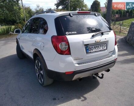 Белый Шевроле Каптива, объемом двигателя 2.2 л и пробегом 225 тыс. км за 10500 $, фото 6 на Automoto.ua