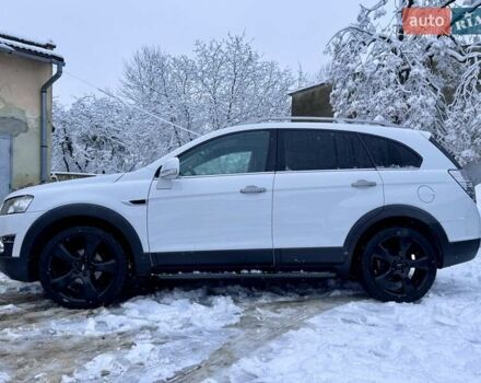Белый Шевроле Каптива, объемом двигателя 2.2 л и пробегом 87 тыс. км за 12800 $, фото 14 на Automoto.ua