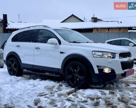 Белый Шевроле Каптива, объемом двигателя 2.2 л и пробегом 87 тыс. км за 12800 $, фото 13 на Automoto.ua