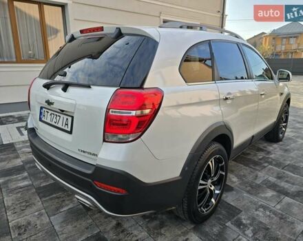 Белый Шевроле Каптива, объемом двигателя 2.2 л и пробегом 205 тыс. км за 11900 $, фото 8 на Automoto.ua