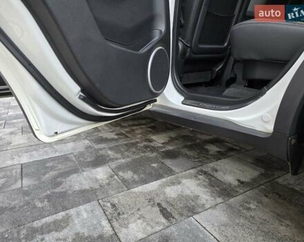 Белый Шевроле Каптива, объемом двигателя 2.2 л и пробегом 205 тыс. км за 11900 $, фото 29 на Automoto.ua