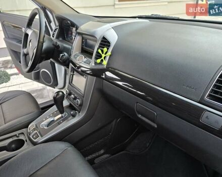 Белый Шевроле Каптива, объемом двигателя 2.2 л и пробегом 205 тыс. км за 11900 $, фото 36 на Automoto.ua