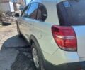 Белый Шевроле Каптива, объемом двигателя 2.23 л и пробегом 217 тыс. км за 10500 $, фото 2 на Automoto.ua