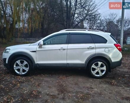 Белый Шевроле Каптива, объемом двигателя 2.23 л и пробегом 180 тыс. км за 14200 $, фото 12 на Automoto.ua