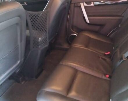 Белый Шевроле Каптива, объемом двигателя 2.23 л и пробегом 204 тыс. км за 13000 $, фото 7 на Automoto.ua