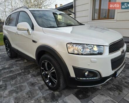 Белый Шевроле Каптива, объемом двигателя 2.2 л и пробегом 205 тыс. км за 11900 $, фото 11 на Automoto.ua