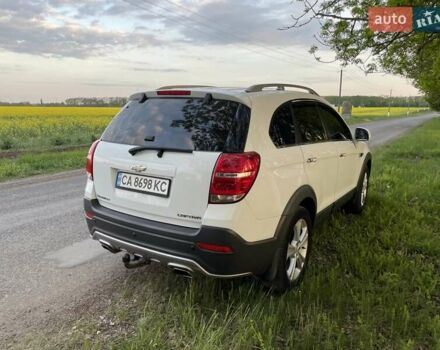 Белый Шевроле Каптива, объемом двигателя 2.23 л и пробегом 215 тыс. км за 13000 $, фото 6 на Automoto.ua