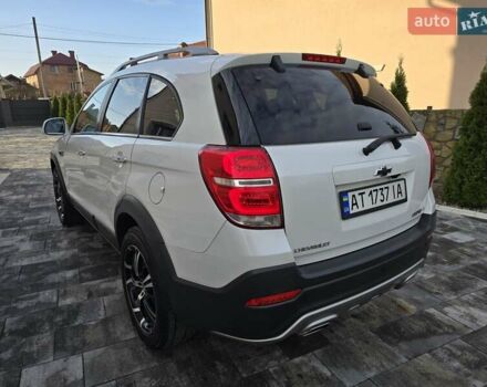 Белый Шевроле Каптива, объемом двигателя 2.2 л и пробегом 205 тыс. км за 11900 $, фото 6 на Automoto.ua