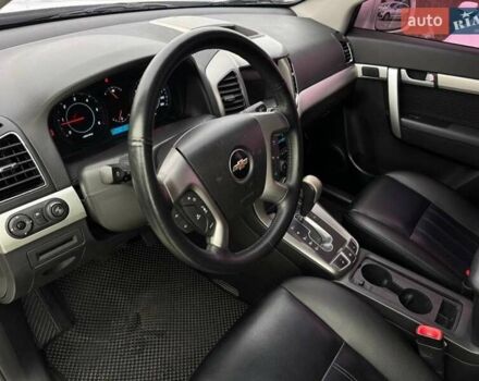 Белый Шевроле Каптива, объемом двигателя 2 л и пробегом 181 тыс. км за 10600 $, фото 9 на Automoto.ua