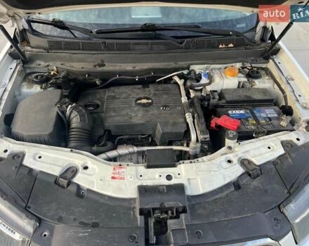 Белый Шевроле Каптива, объемом двигателя 2.2 л и пробегом 187 тыс. км за 12900 $, фото 39 на Automoto.ua