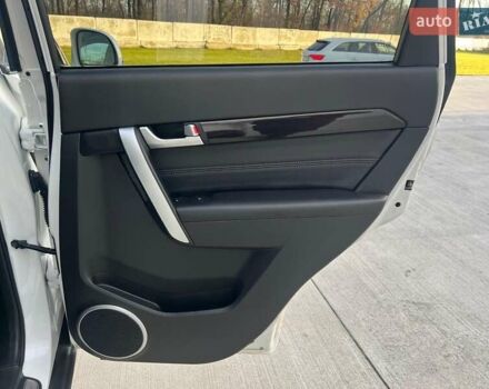 Белый Шевроле Каптива, объемом двигателя 2.2 л и пробегом 187 тыс. км за 12900 $, фото 23 на Automoto.ua