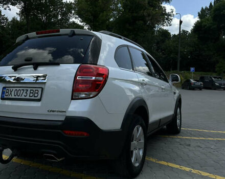 Белый Шевроле Каптива, объемом двигателя 2.23 л и пробегом 198 тыс. км за 11699 $, фото 8 на Automoto.ua