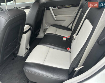 Белый Шевроле Каптива, объемом двигателя 2.2 л и пробегом 167 тыс. км за 12600 $, фото 14 на Automoto.ua