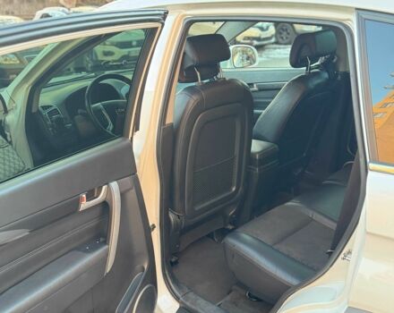 Белый Шевроле Каптива, объемом двигателя 2.4 л и пробегом 172 тыс. км за 11500 $, фото 11 на Automoto.ua