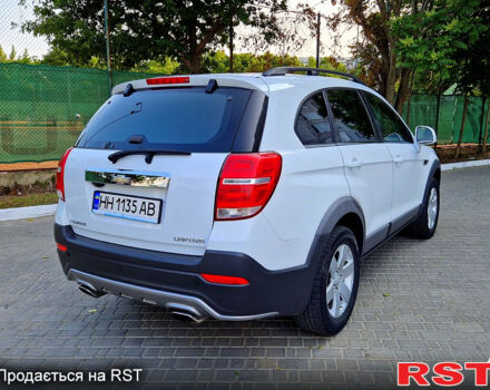 Белый Шевроле Каптива, объемом двигателя 2.2 л и пробегом 115 тыс. км за 13000 $, фото 3 на Automoto.ua