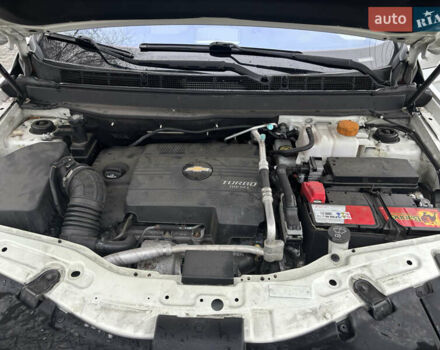 Белый Шевроле Каптива, объемом двигателя 2.2 л и пробегом 167 тыс. км за 12600 $, фото 22 на Automoto.ua