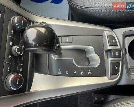 Белый Шевроле Каптива, объемом двигателя 2.2 л и пробегом 187 тыс. км за 12900 $, фото 32 на Automoto.ua