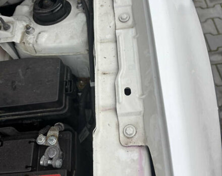 Белый Шевроле Каптива, объемом двигателя 2.2 л и пробегом 167 тыс. км за 12600 $, фото 26 на Automoto.ua