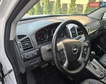 Белый Шевроле Каптива, объемом двигателя 2.2 л и пробегом 205 тыс. км за 11900 $, фото 15 на Automoto.ua