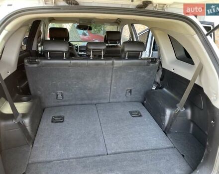 Белый Шевроле Каптива, объемом двигателя 2.23 л и пробегом 215 тыс. км за 13000 $, фото 15 на Automoto.ua