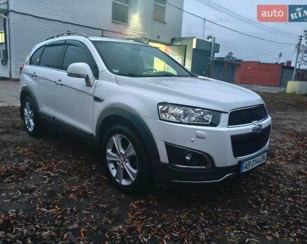 Белый Шевроле Каптива, объемом двигателя 2.23 л и пробегом 180 тыс. км за 14200 $, фото 14 на Automoto.ua