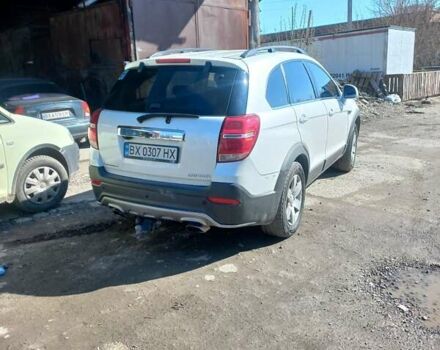 Белый Шевроле Каптива, объемом двигателя 2.23 л и пробегом 217 тыс. км за 10500 $, фото 1 на Automoto.ua