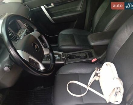 Білий Шевроле Каптіва, об'ємом двигуна 2.2 л та пробігом 207 тис. км за 12000 $, фото 6 на Automoto.ua