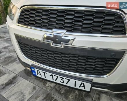 Белый Шевроле Каптива, объемом двигателя 2.2 л и пробегом 205 тыс. км за 11900 $, фото 52 на Automoto.ua