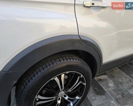 Белый Шевроле Каптива, объемом двигателя 2.2 л и пробегом 205 тыс. км за 11900 $, фото 68 на Automoto.ua