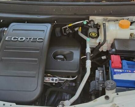 Білий Шевроле Каптіва, об'ємом двигуна 2.38 л та пробігом 250 тис. км за 11700 $, фото 14 на Automoto.ua