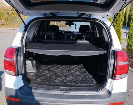 Белый Шевроле Каптива, объемом двигателя 2.23 л и пробегом 244 тыс. км за 13200 $, фото 28 на Automoto.ua