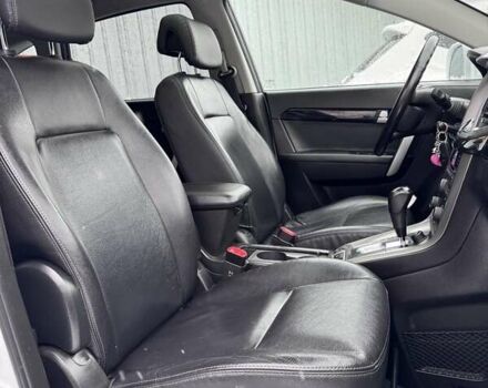 Белый Шевроле Каптива, объемом двигателя 2.2 л и пробегом 87 тыс. км за 12800 $, фото 15 на Automoto.ua