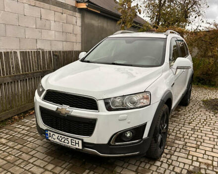 Шевроле Каптива 2013 в Луцке на Automoto.ua Белый Шевроле Каптива, объемом двигателя 2.23 л и пробегом 201 тыс. км за 10000 $, фото 1 на Automoto.ua