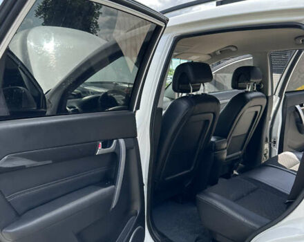 Белый Шевроле Каптива, объемом двигателя 2.23 л и пробегом 198 тыс. км за 11699 $, фото 18 на Automoto.ua