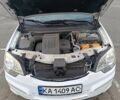 Білий Шевроле Каптіва, об'ємом двигуна 2.4 л та пробігом 139 тис. км за 10000 $, фото 5 на Automoto.ua