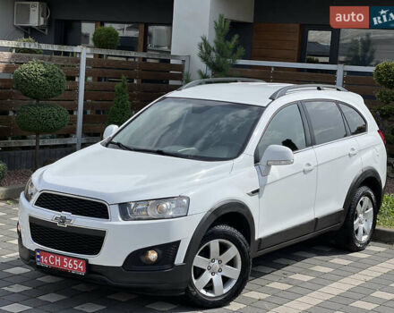 Белый Шевроле Каптива, объемом двигателя 2.2 л и пробегом 177 тыс. км за 12900 $, фото 6 на Automoto.ua