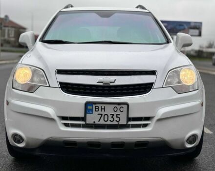 Білий Шевроле Каптіва, об'ємом двигуна 2.4 л та пробігом 1 тис. км за 7500 $, фото 2 на Automoto.ua