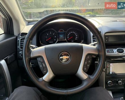 Білий Шевроле Каптіва, об'ємом двигуна 2.2 л та пробігом 200 тис. км за 13604 $, фото 29 на Automoto.ua