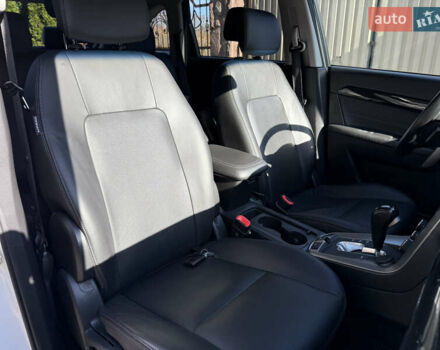 Білий Шевроле Каптіва, об'ємом двигуна 2.2 л та пробігом 200 тис. км за 13604 $, фото 77 на Automoto.ua