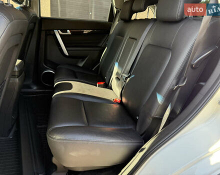 Білий Шевроле Каптіва, об'ємом двигуна 2.2 л та пробігом 200 тис. км за 13604 $, фото 52 на Automoto.ua