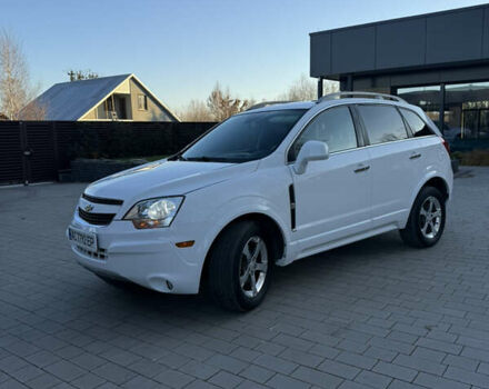 Белый Шевроле Каптива, объемом двигателя 2.38 л и пробегом 173 тыс. км за 9300 $, фото 1 на Automoto.ua
