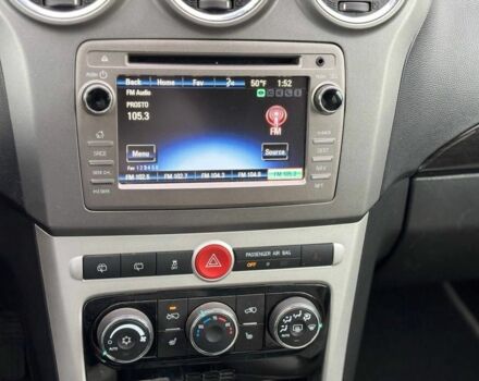 Білий Шевроле Каптіва, об'ємом двигуна 2.4 л та пробігом 1 тис. км за 7500 $, фото 9 на Automoto.ua