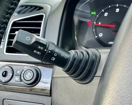 Білий Шевроле Каптіва, об'ємом двигуна 2.23 л та пробігом 158 тис. км за 12900 $, фото 85 на Automoto.ua